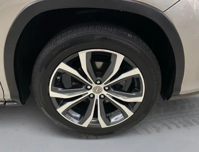 Lexus RX photo 17