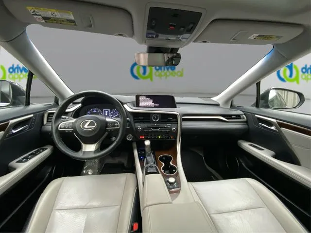 Lexus RX photo 30