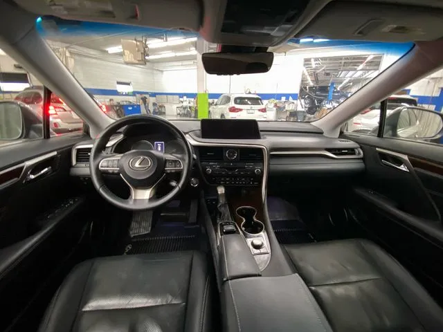 Lexus RX photo 28