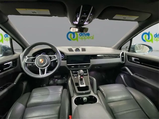 Porsche Cayenne photo 30