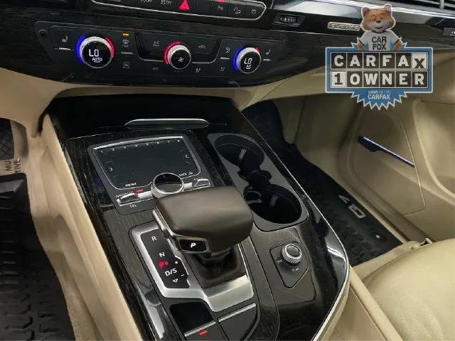 Audi Q7 photo 33