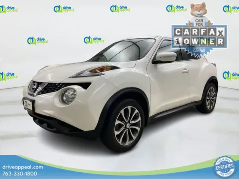 White 2017 Nissan Juke SV for sale in Eden Prairie, MN