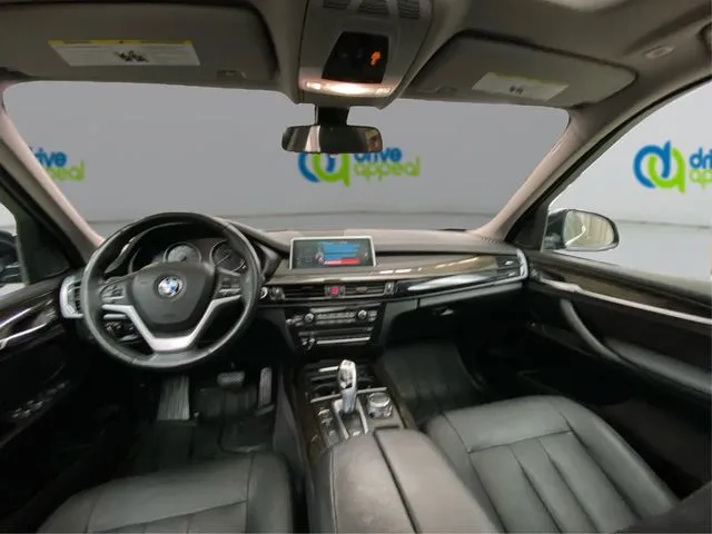 BMW X5 photo 30