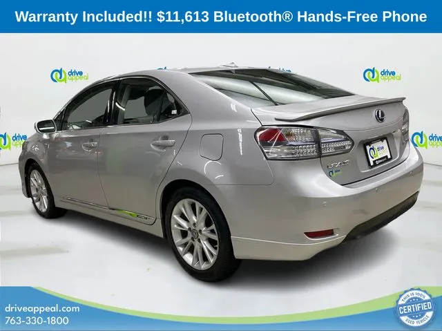 Lexus HS photo 8