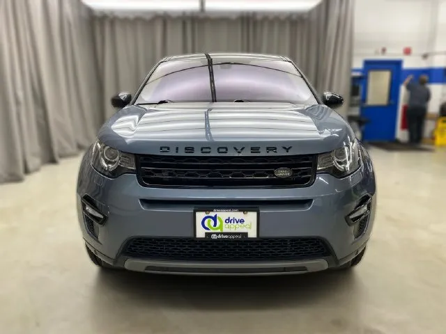 Land Rover Discovery Sport photo 31
