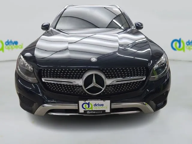 Mercedes-Benz GLC photo 16