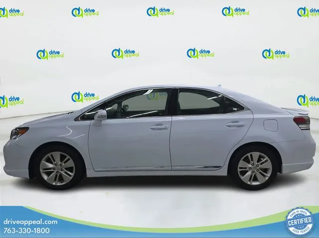 Lexus HS photo 9