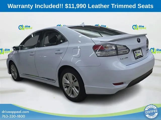 Lexus HS photo 8