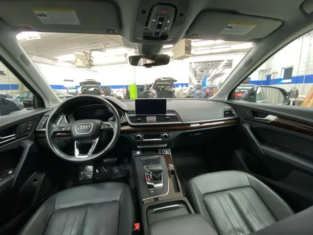 Audi Q5 photo 29