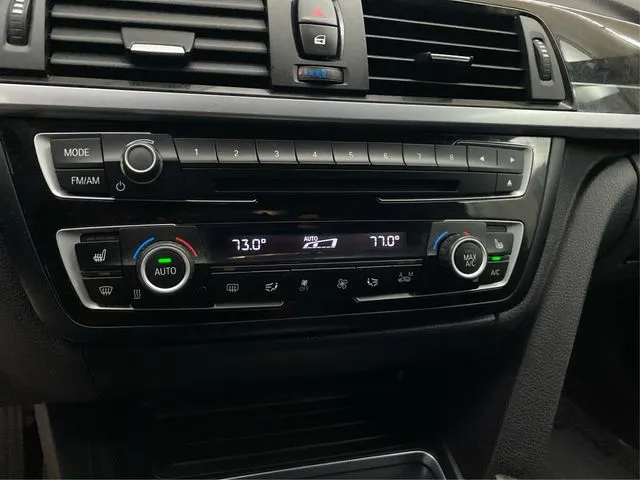 BMW 4 Series photo 31