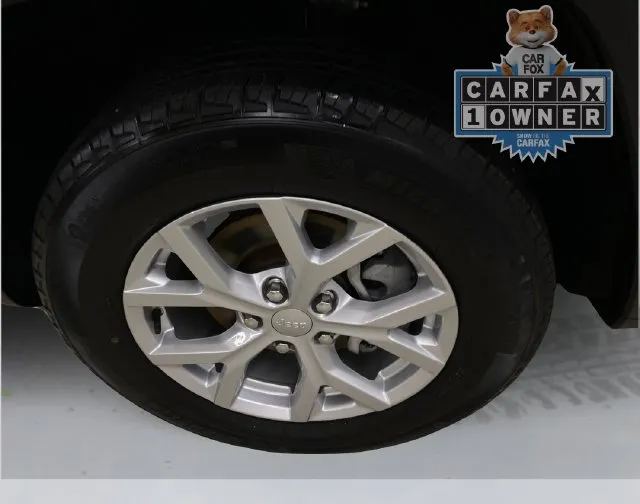Jeep Grand Cherokee photo 20