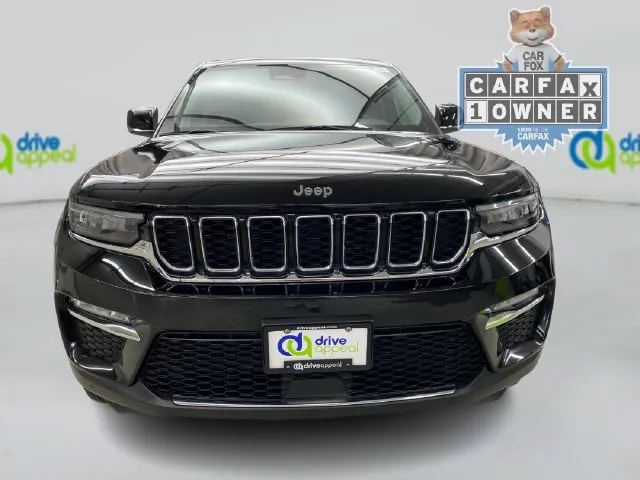 Jeep Grand Cherokee photo 16