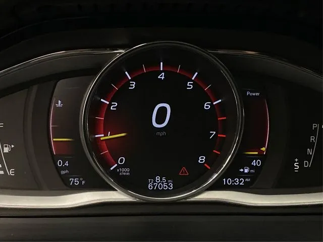 Volvo V60 photo 22