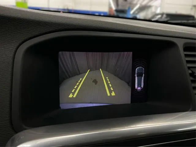 Volvo V60 photo 32