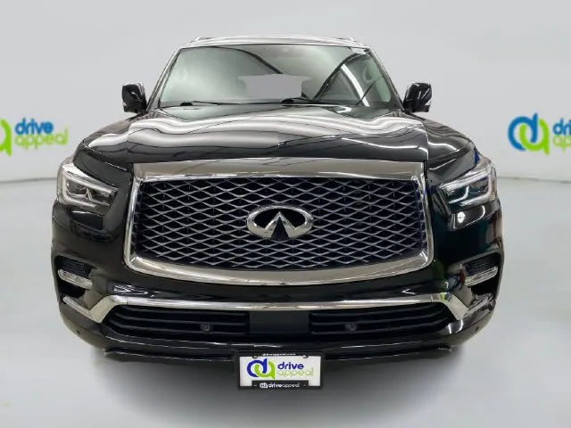 Infiniti QX80 photo 16