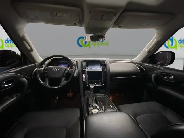 Infiniti QX80 photo 30