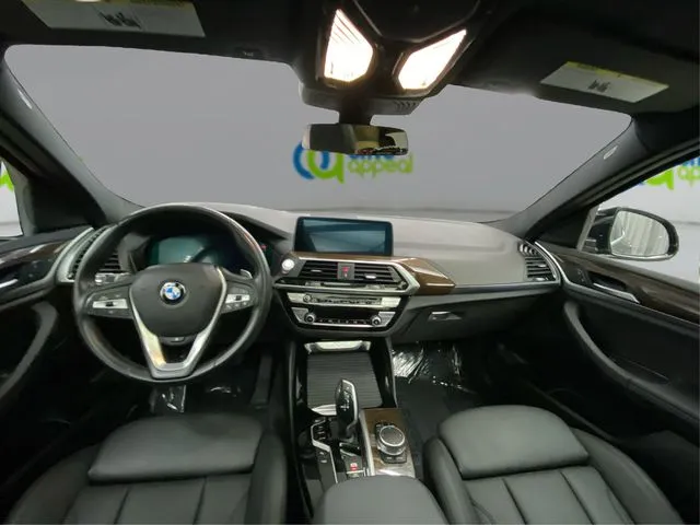 BMW X4 photo 30