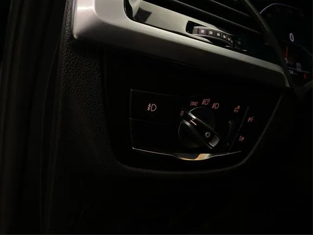 BMW X4 photo 24