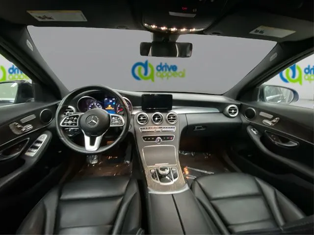Mercedes-Benz C-Class photo 30