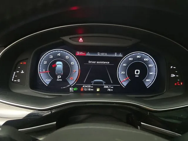 Audi Q7 photo 22