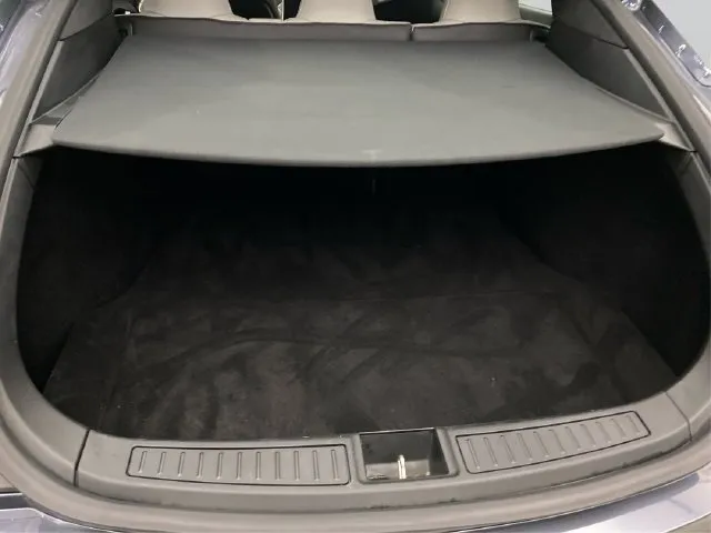Tesla Model S photo 15