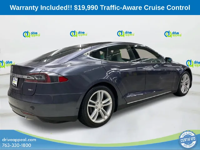 Tesla Model S photo 5