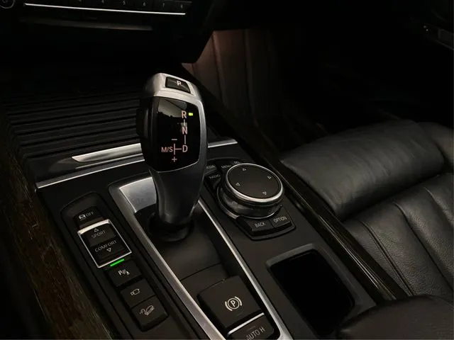 BMW X5 photo 33