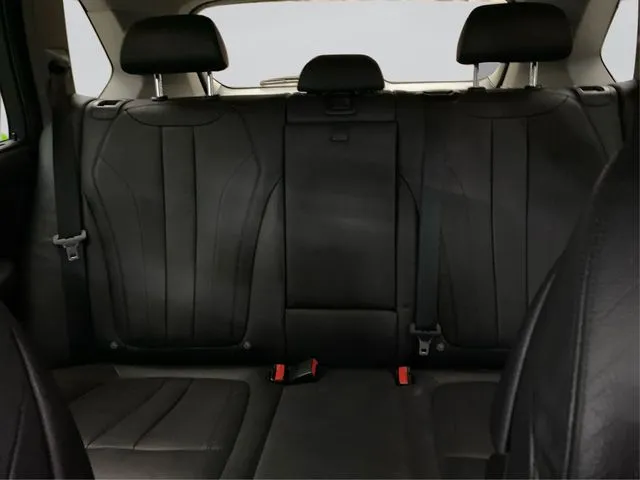 BMW X5 photo 21