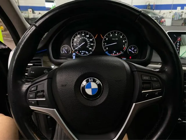 BMW X5 photo 23