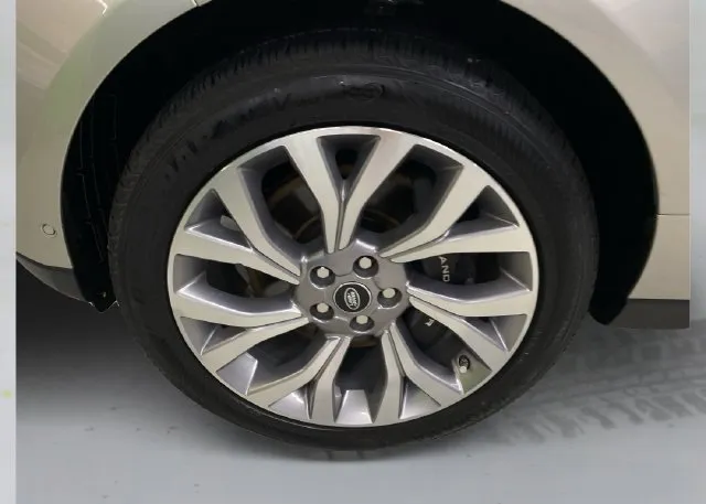 Land Rover Range Rover photo 20
