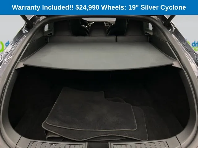 Tesla Model S photo 15