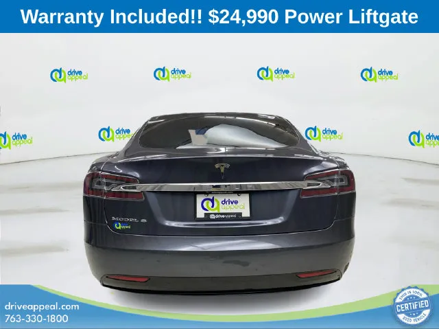 Tesla Model S photo 7