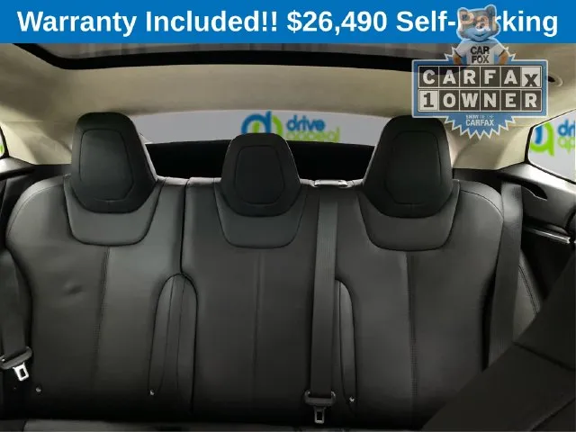 Tesla Model S photo 21
