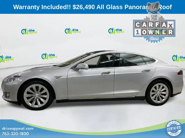 Tesla Model S photo 9