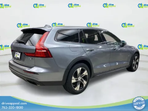 More photos of 2020 Volvo V60 Cross Country T5 at Drive Appeal Eden Prairie, MN
