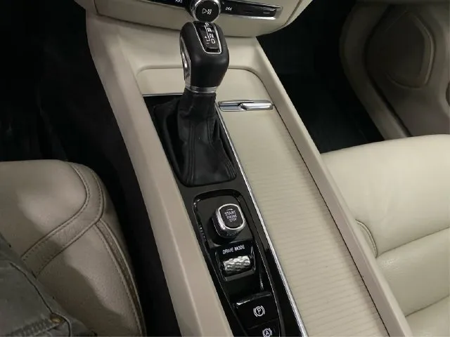 Volvo V60 photo 33