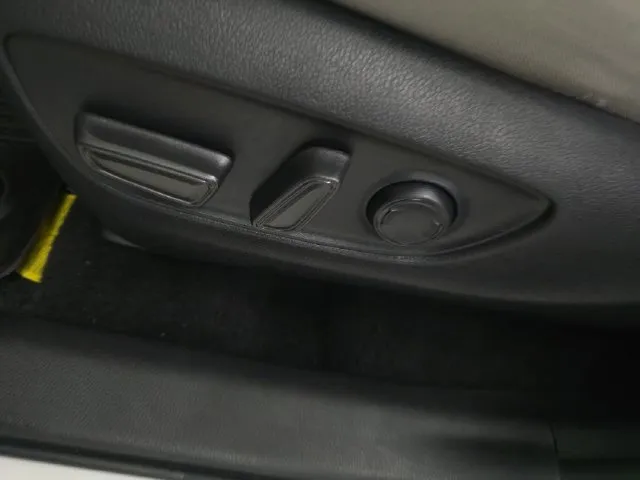 Toyota RAV4 photo 25