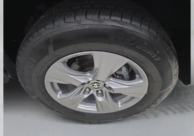 Toyota RAV4 photo 19