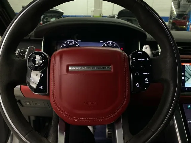 Land Rover Range Rover Sport photo 23