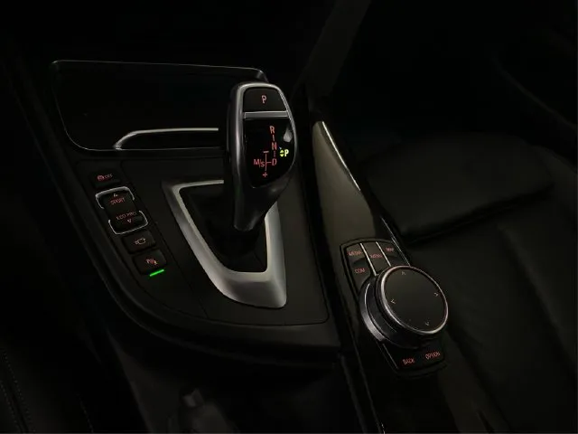 BMW 4 Series photo 33