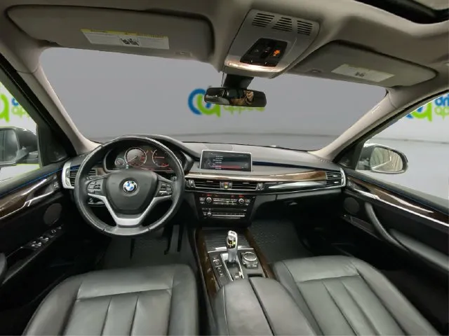 BMW X5 photo 30