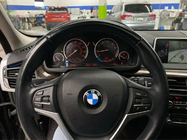 BMW X5 photo 23