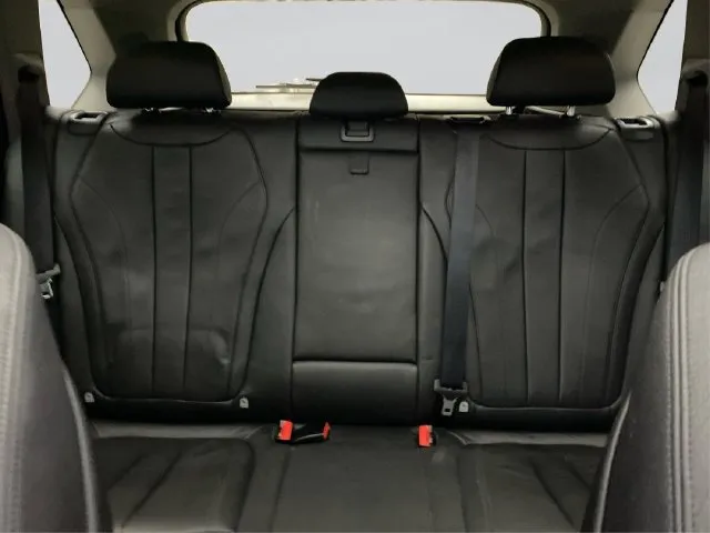 BMW X5 photo 21