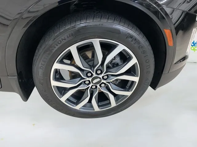 2021 Cadillac XT5 Sport photo 4
