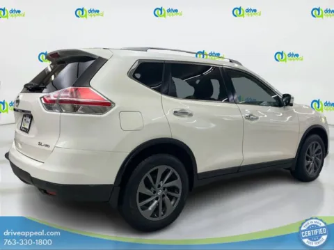 More photos of 2016 Nissan Rogue SL at Drive Appeal Eden Prairie, MN
