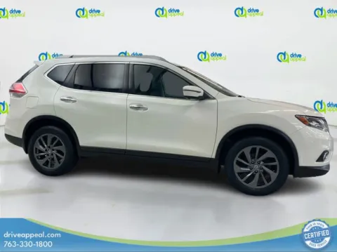 More photos of 2016 Nissan Rogue SL at Drive Appeal Eden Prairie, MN