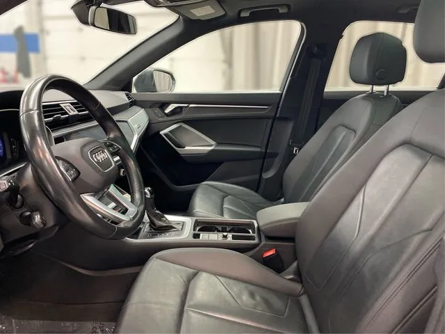 2021 Audi Q3 Premium photo 2