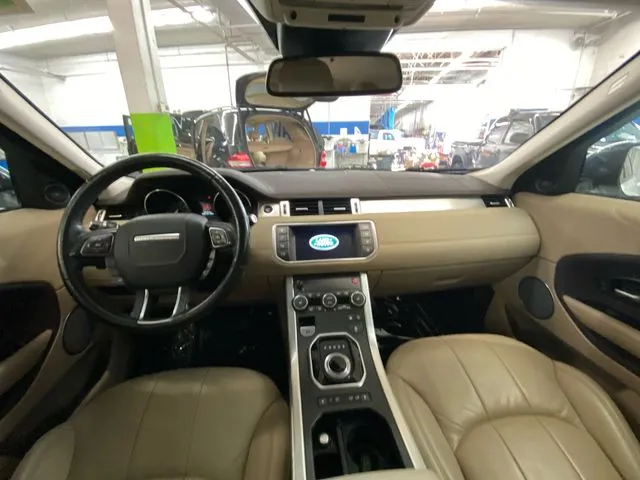 2017 Land Rover Range Rover Evoque SE - Photo 26