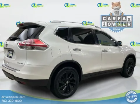More photos of 2015 Nissan Rogue SL at Drive Appeal Eden Prairie, MN