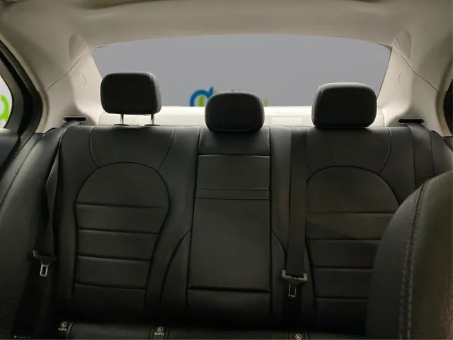 2015 Mercedes Benz C 300 photo 4